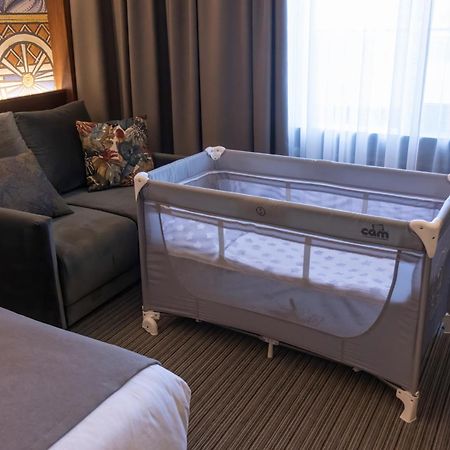 Orienta Hotel Gümrü Dış mekan fotoğraf