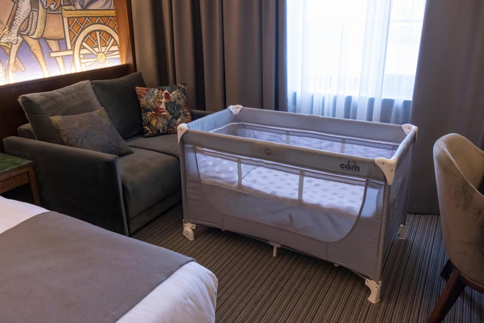 Orienta Hotel Gümrü Dış mekan fotoğraf
