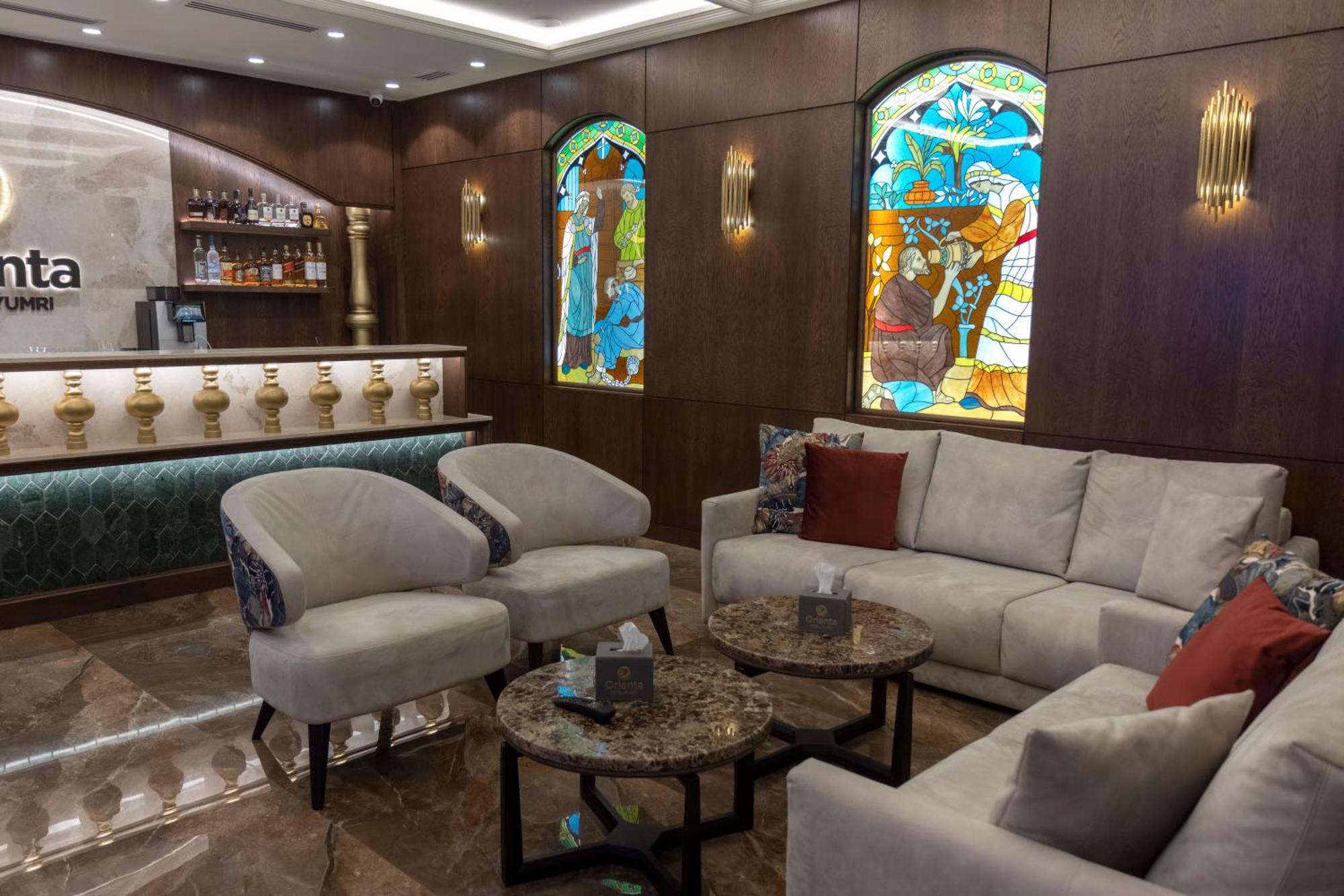 Orienta Hotel Gümrü Dış mekan fotoğraf